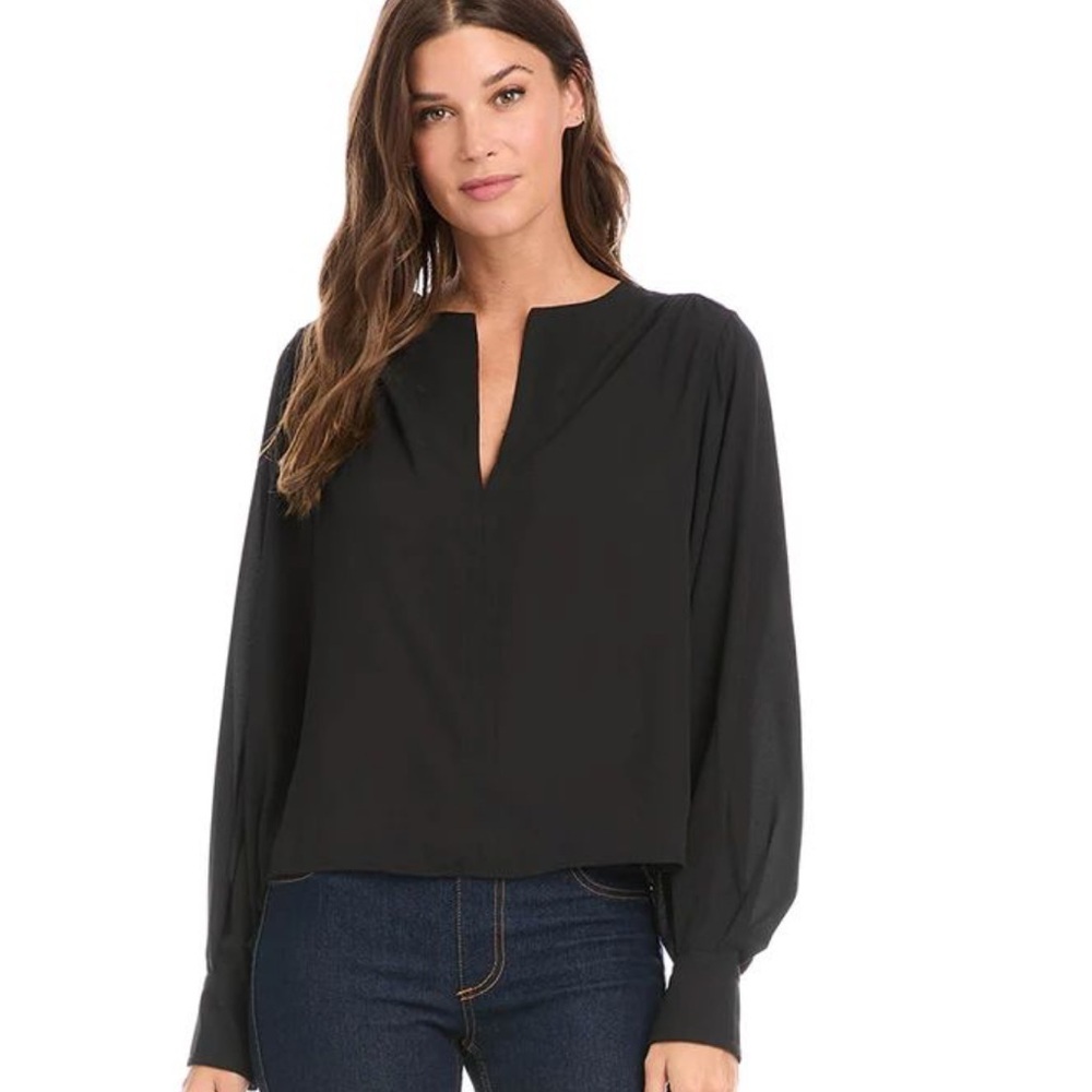 Karen Kane Black Long‎ Sleeve Split-Neck Blouse – Size Small – New with Tags